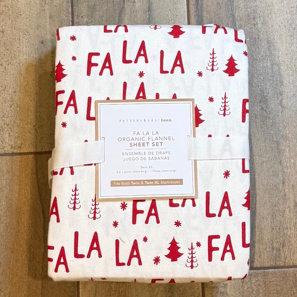 Organic Fa La La Flannel Sheet Set - PBTeen - Picture 2 of 4